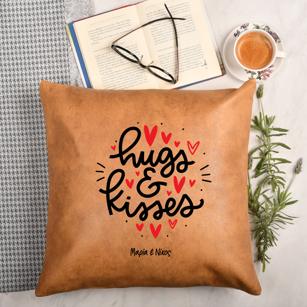Hugs & Kisses - Premium Μαξιλάρι Με Γέμιση