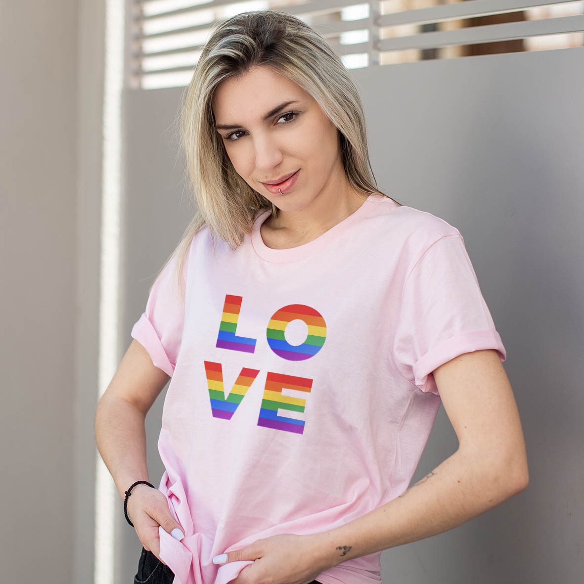 LOVE- Organic Vegan T-Shirt Unisex