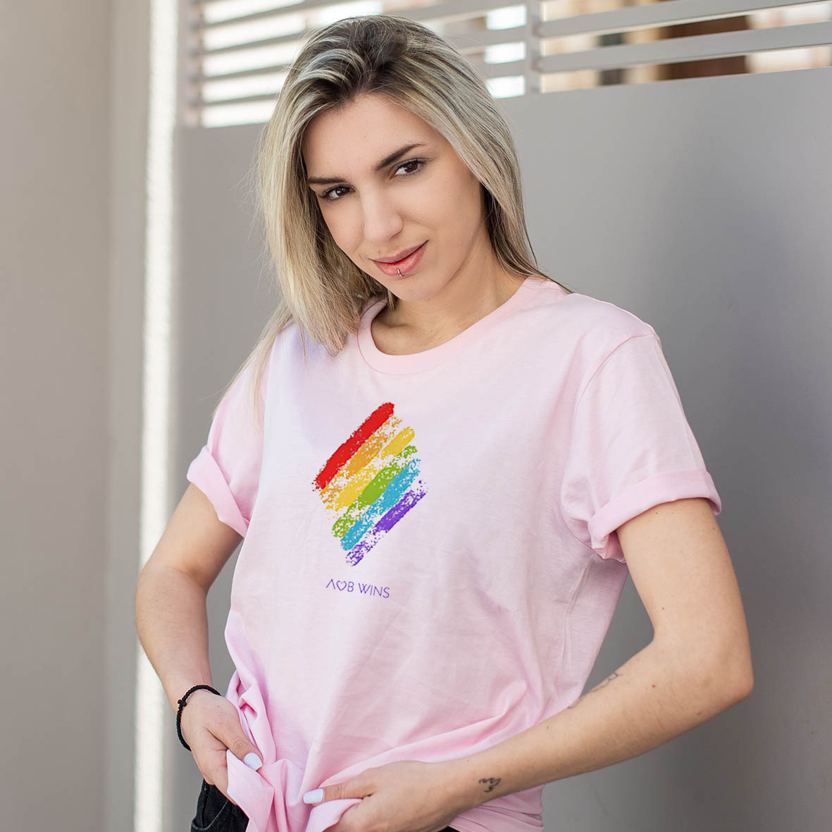 Λοβ Wins  - Organic Vegan T-Shirt Unisex