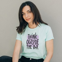 Outside The Box - Organic Vegan T-Shirt Unisex