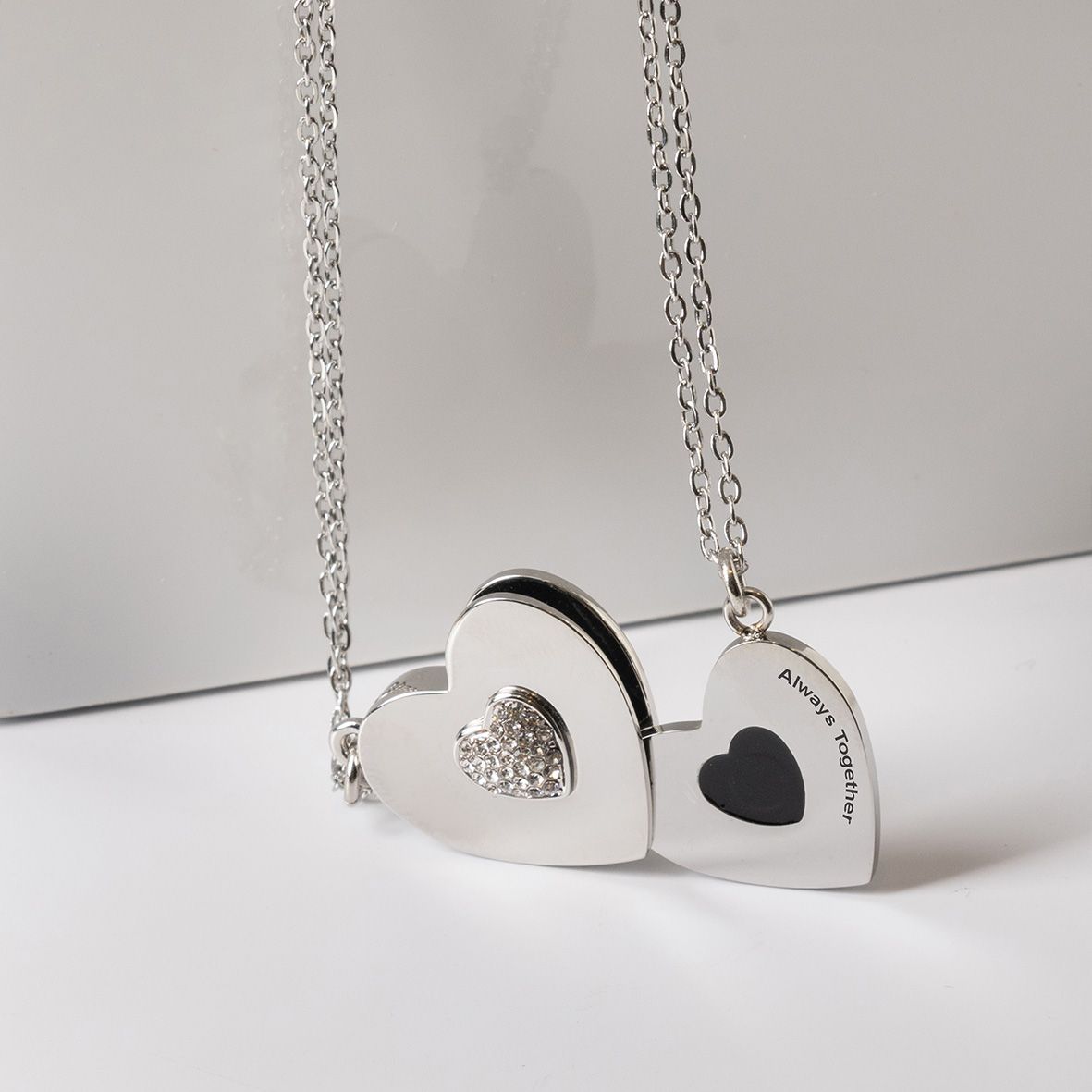 Always together -  Μενταγιόν Αγάπης με χάραξη Ασημί - Ασημί