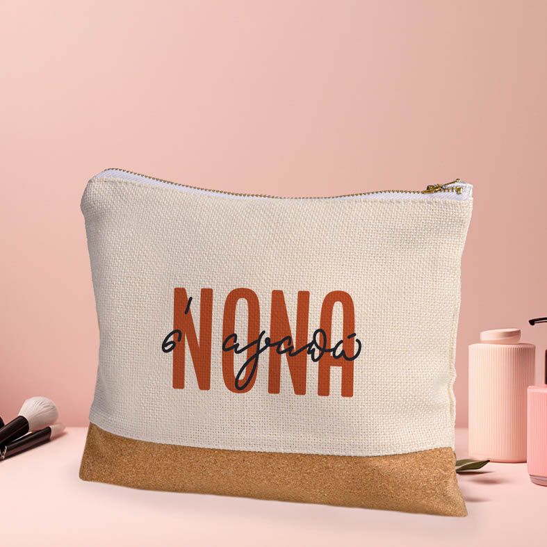 Νονά - Τσαντάκι - Νεσεσέρ