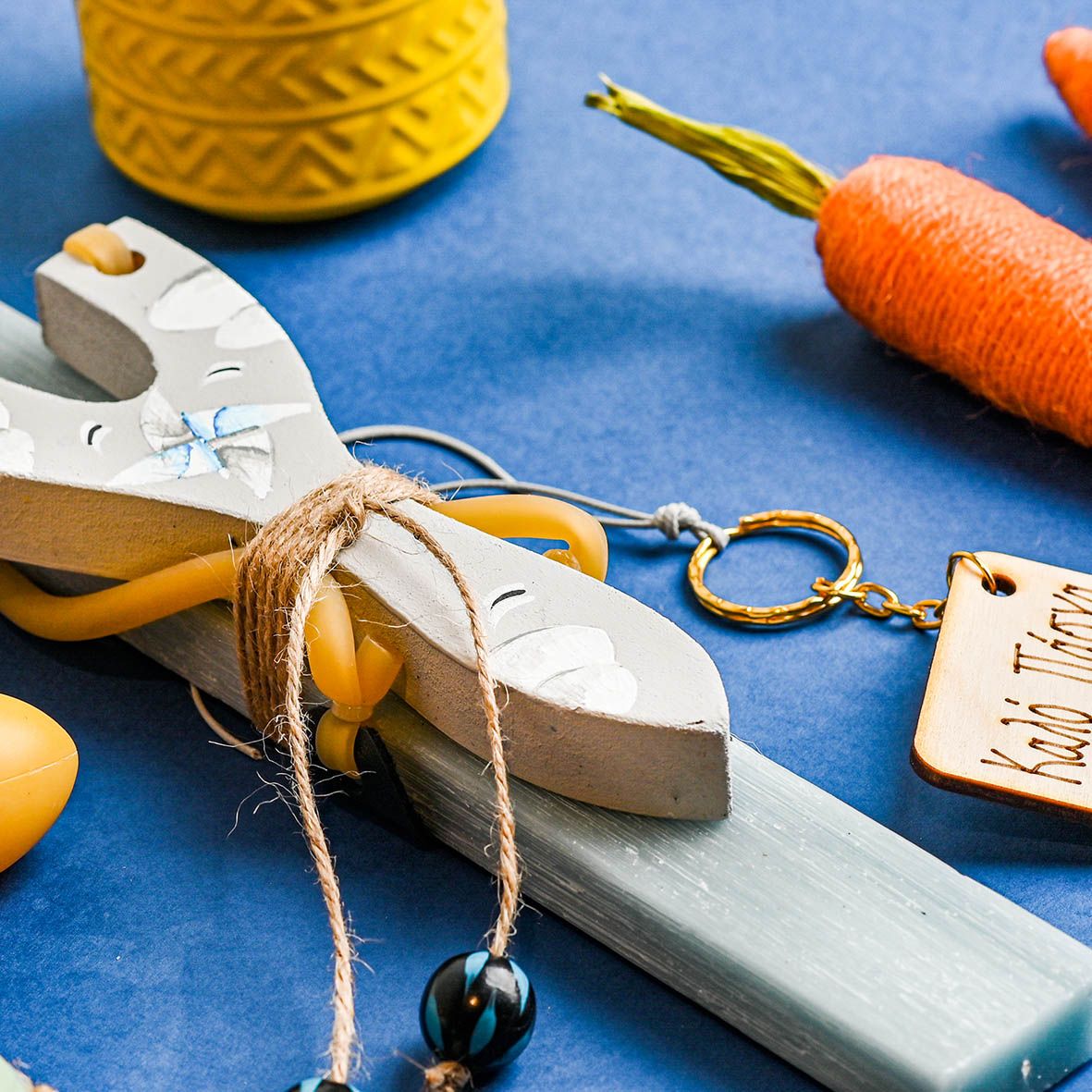 Σφεντόνα Ανεμόμυλος - Λαμπάδα Χειροποίητη - Γαλάζιο