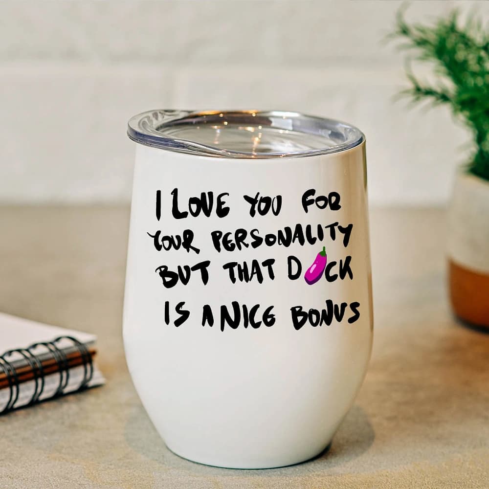 Αστεία δώρα για του Αγίου Βαλεντίνου 2026 (για ζευγάρια που δεν παίρνουν τον έρωτα και τόσο σοβαρά)